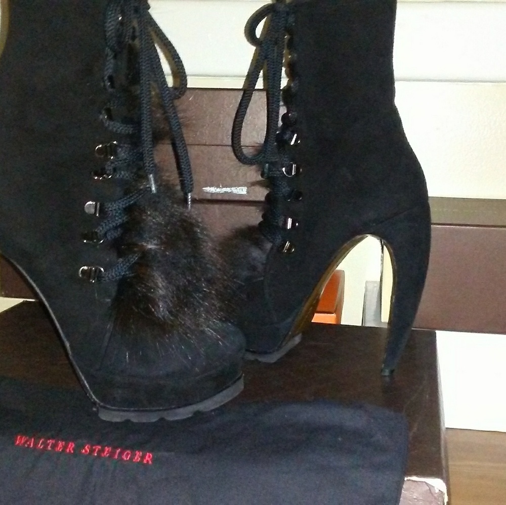 Walter Steiger Suede and Rabbit fur lace up boots